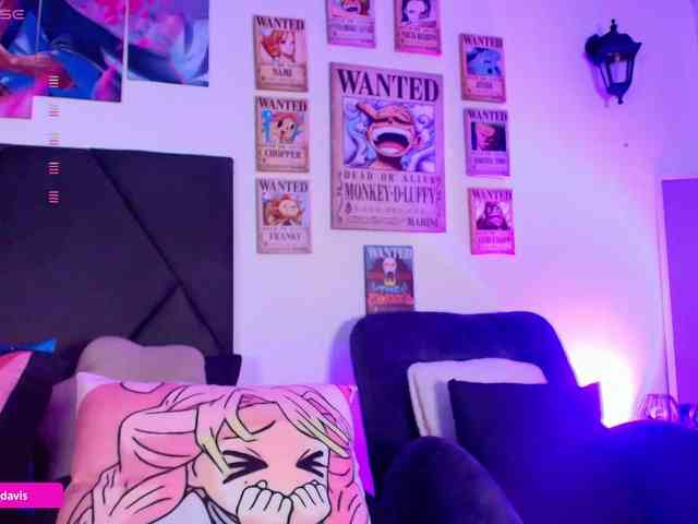 Zaradavis Live Webcam on BongaCams