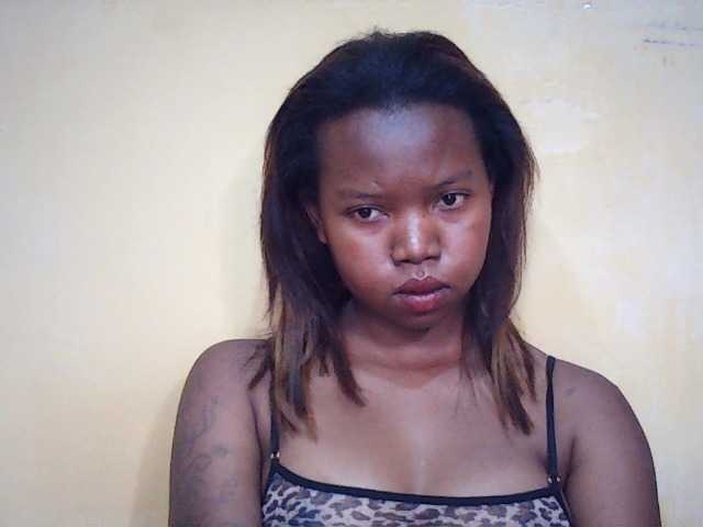 valeria223's BongaCams show and profile