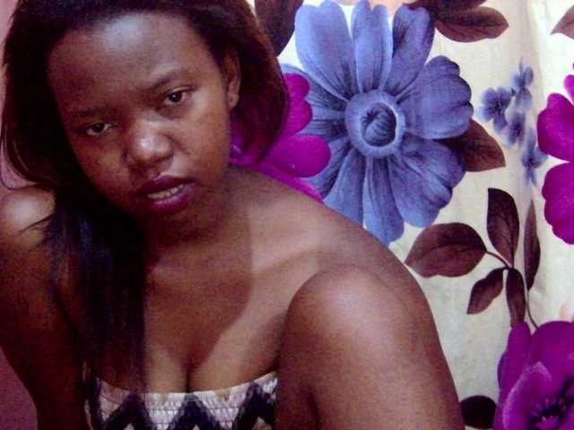 valeria223's BongaCams show and profile