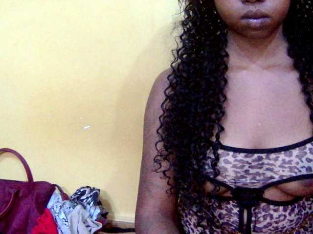 valeria223's BongaCams show and profile