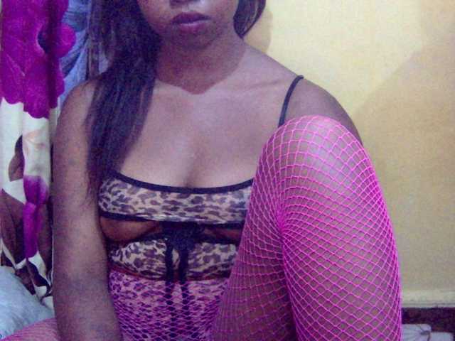 valeria223's BongaCams show and profile