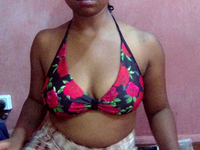 valeria223's BongaCams show and profile