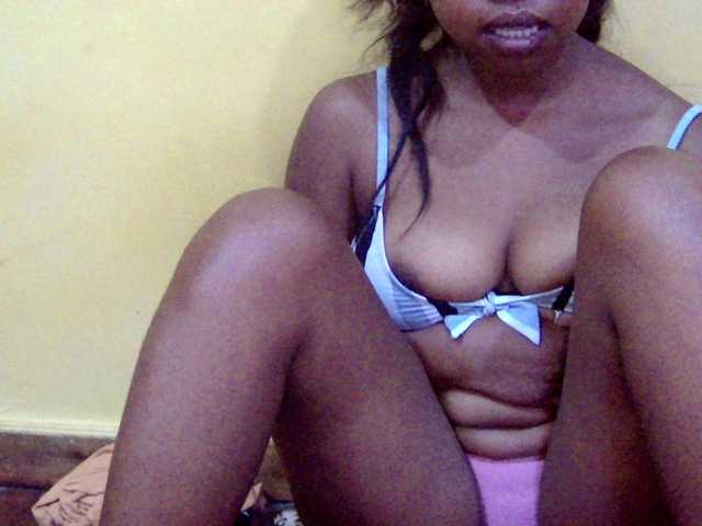 valeria223's BongaCams show and profile