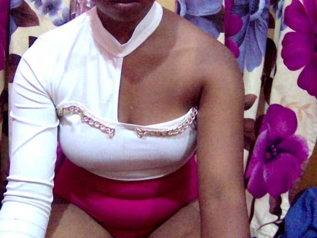 valeria223's BongaCams show and profile