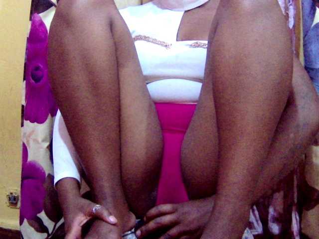 valeria223's BongaCams show and profile