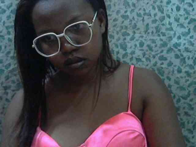 valeria223 webcam
