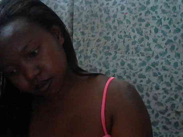 valeria223 webcam
