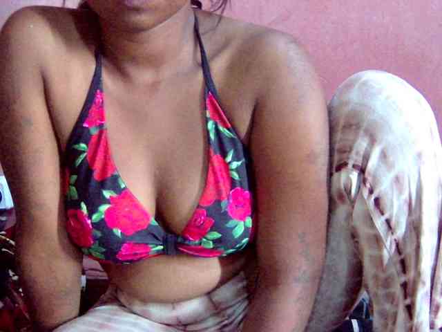 valeria223 webcam