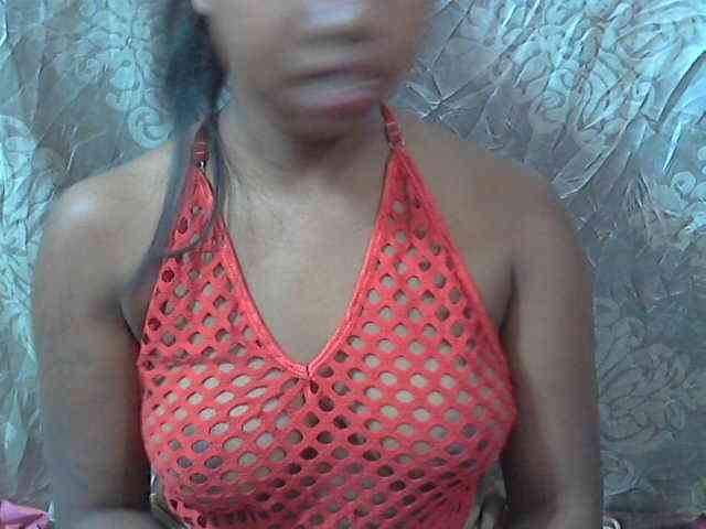 valeria223 webcam