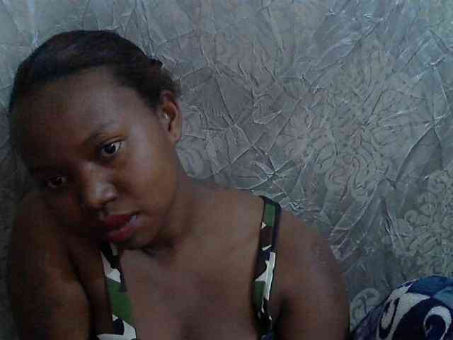 valeria223 webcam