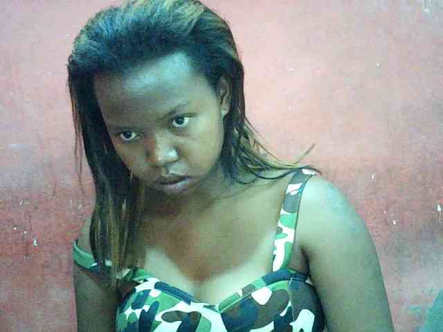 valeria223 Live Webcam on BongaCams