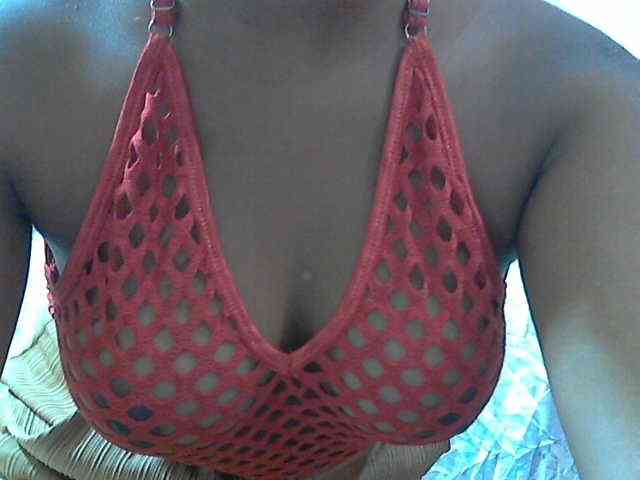 valeria223 webcam