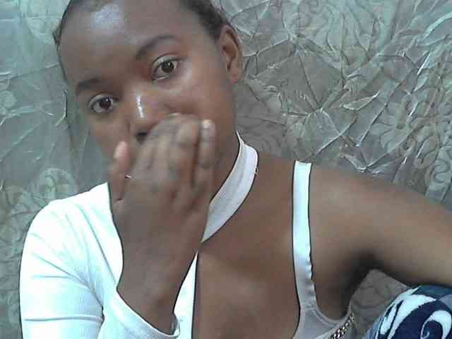 valeria223 webcam