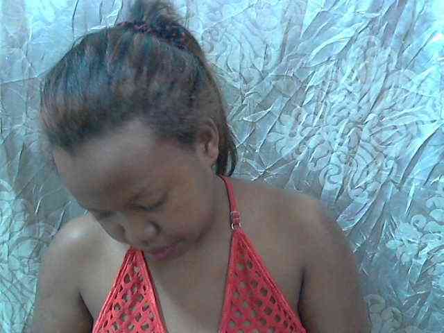 valeria223 webcam