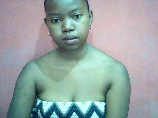 valeria223 webcam