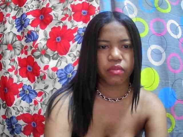 lesly11 webcam