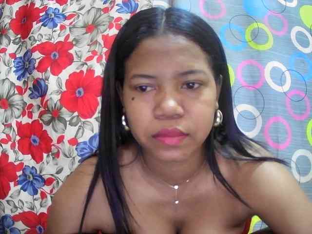 lesly11 webcam