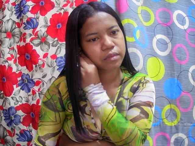 lesly11 webcam