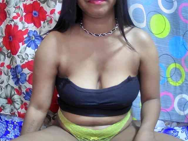 lesly11 webcam