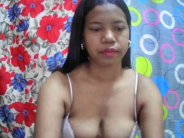 lesly11 webcam