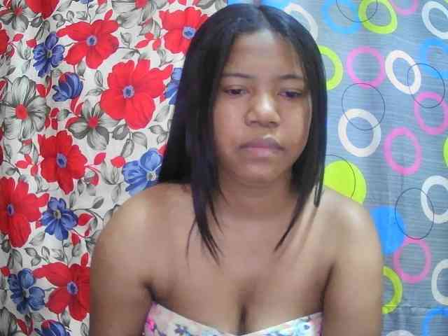 lesly11 webcam