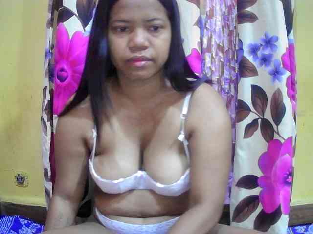 lesly11 webcam