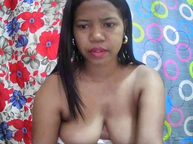 lesly11 webcam