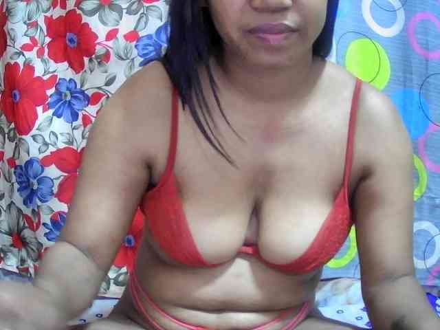 lesly11 webcam