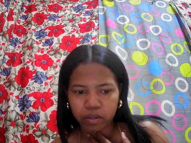 lesly11 webcam