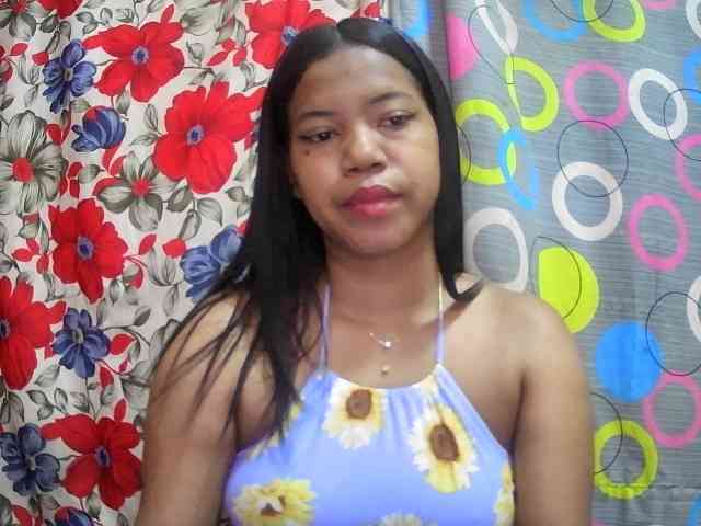 lesly11 webcam