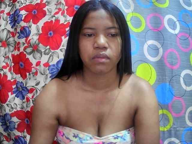 lesly11 webcam