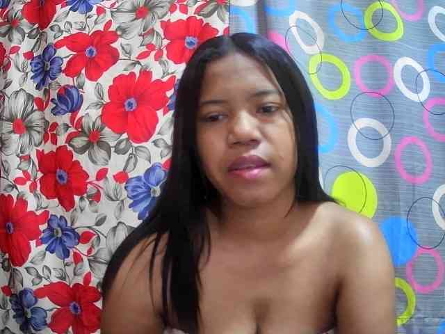 lesly11 webcam