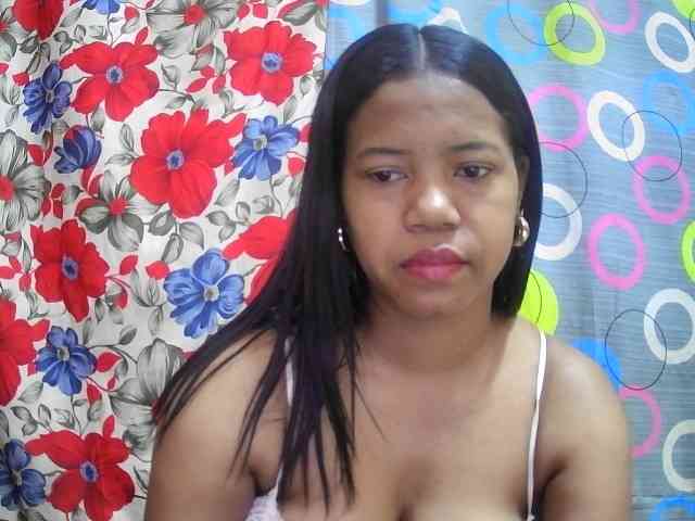 lesly11 webcam