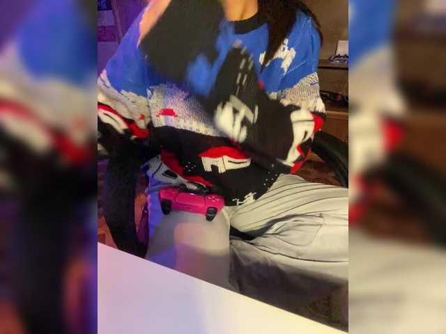 Lollypopp505's BongaCams show and profile