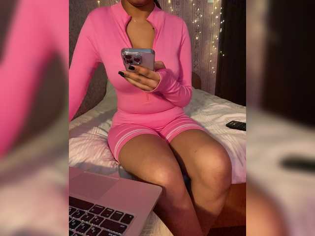 Lollypopp505's BongaCams show and profile