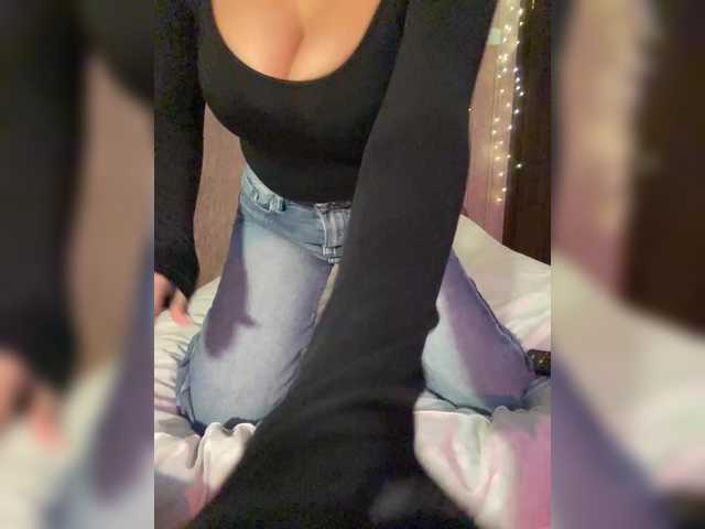 Lollypopp505's BongaCams show and profile