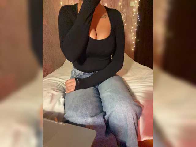 Lollypopp505's BongaCams show and profile