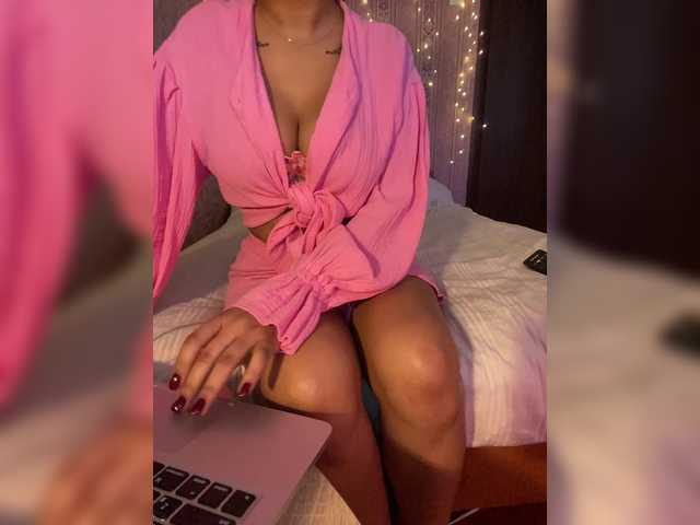 Lollypopp505's BongaCams show and profile