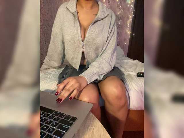 Lollypopp505's BongaCams show and profile