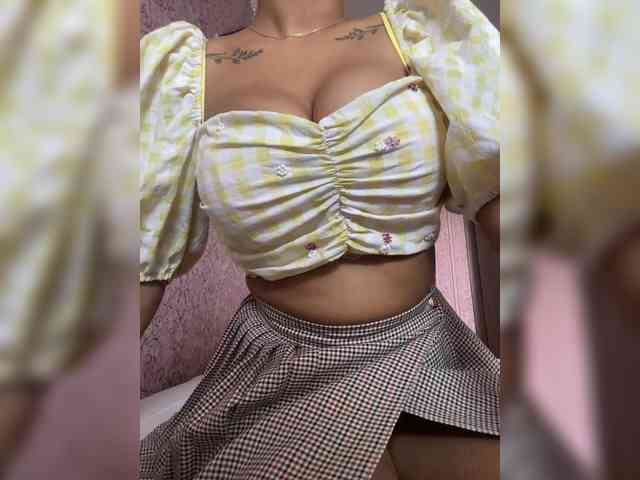 Lollypopp505 webcam