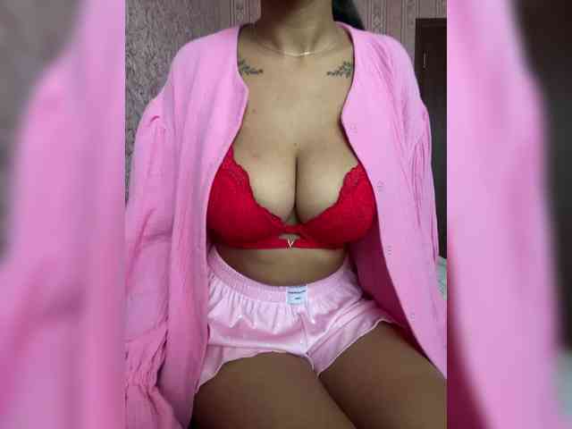 Lollypopp505 webcam