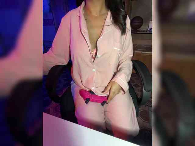 Lollypopp505 webcam