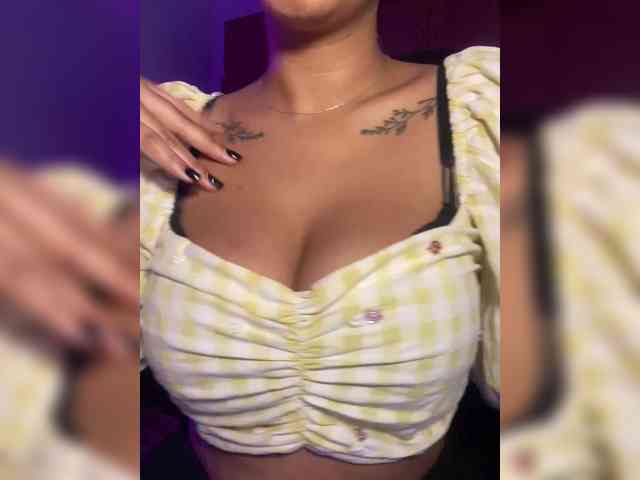 Lollypopp505 webcam