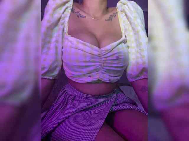Lollypopp505 webcam