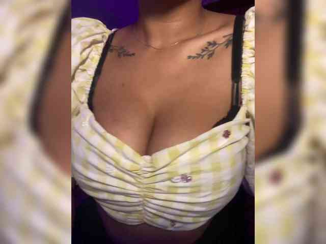 Lollypopp505 webcam