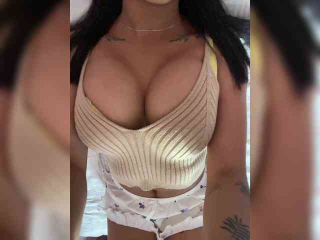 Lollypopp505 webcam
