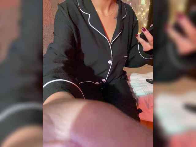 Lollypopp505 webcam
