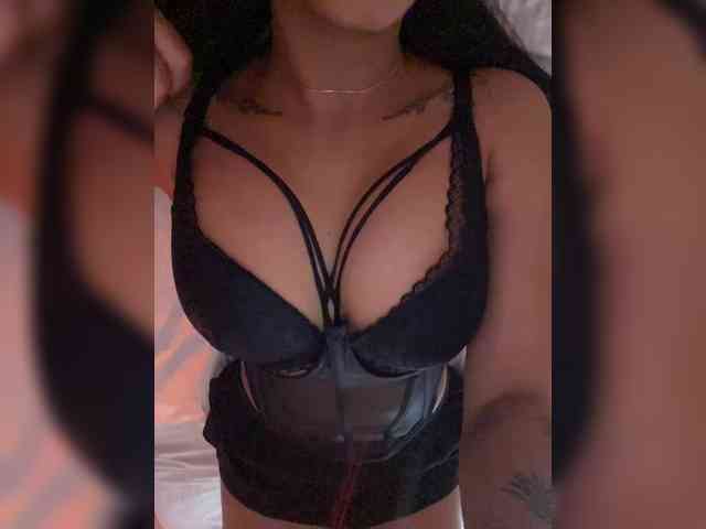 Lollypopp505 webcam