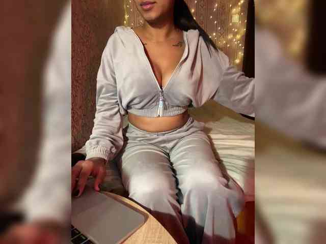 Lollypopp505 webcam