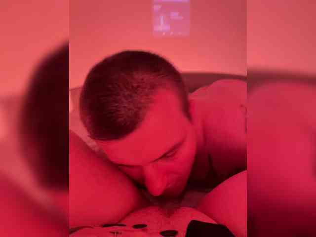 Dimes25 Live Webcam on BongaCams